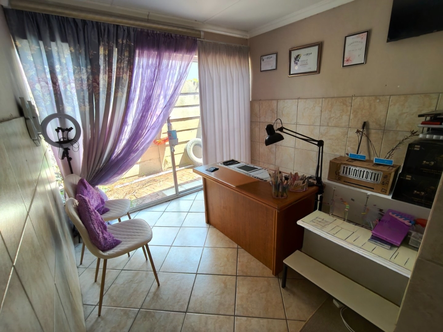 4 Bedroom Property for Sale in Sasolburg Ext 23 Free State